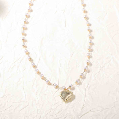Charming Pearl Necklace for Any Occasion