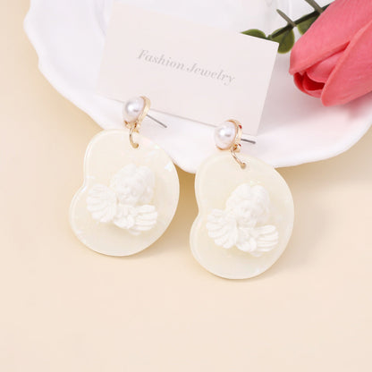 Delicate Artisan Pearl Earring