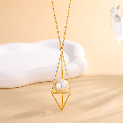 Classic Pearl Necklace with Timeless Appeal