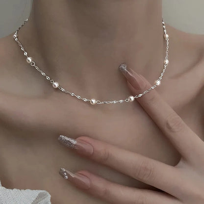 Beautiful Pearl Necklace with Unique Style