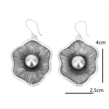 Charming Pearl Earring for Any Occasion