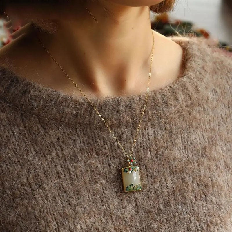 Charming Necklace for Any Occasion