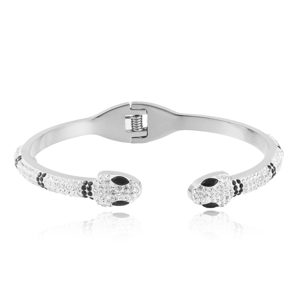 Romantic Bracelet for Special Moments