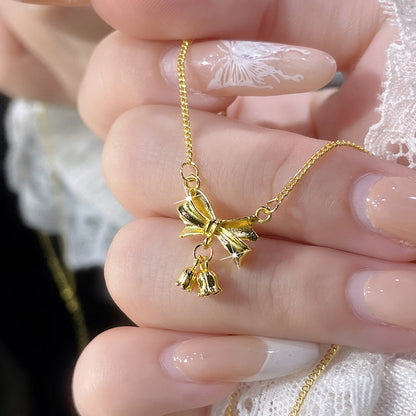 Beautiful Gold Necklace with Unique Style