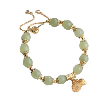 Classic Silver Bracelet with Timeless Appeal