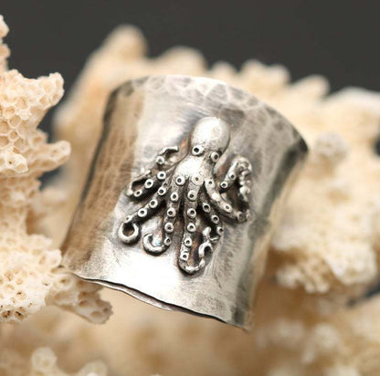 Charming Ring for Any Occasion