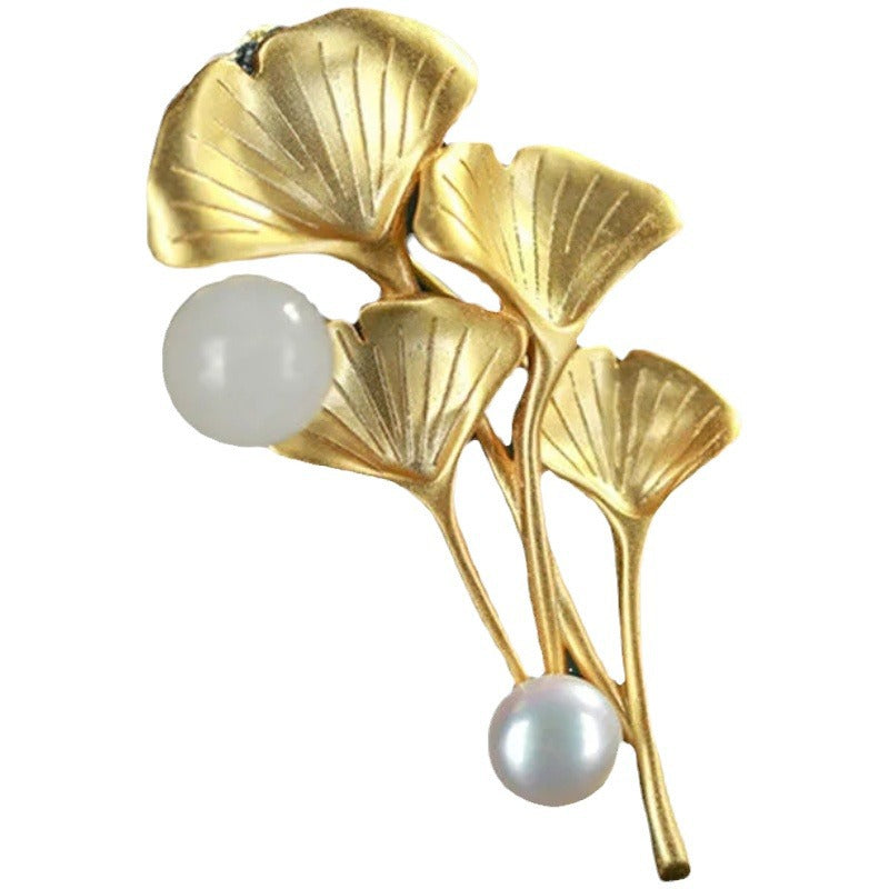 Classic Pearl Pendant with Timeless Appeal