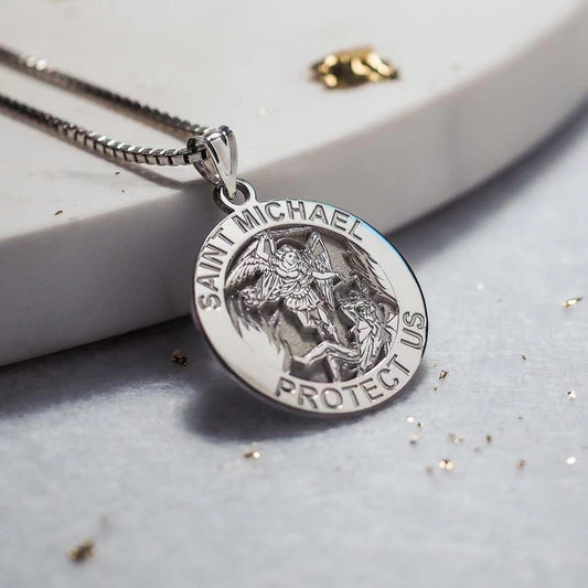 Charming Necklace for Any Occasion