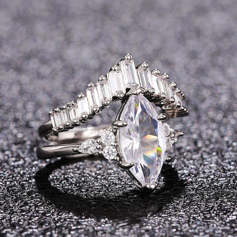 Beautiful Set with Unique Style