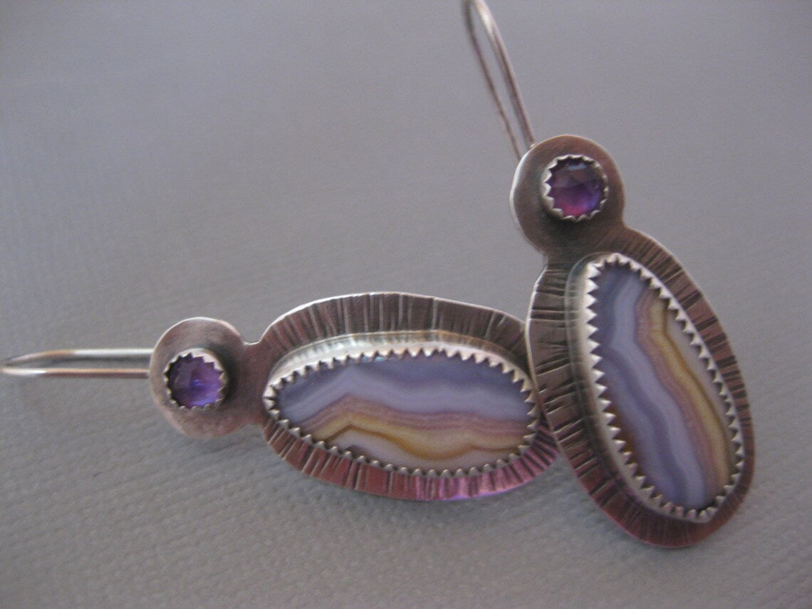 Vintage Handmade Earring