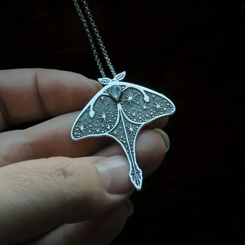 Romantic Necklace for Special Moments