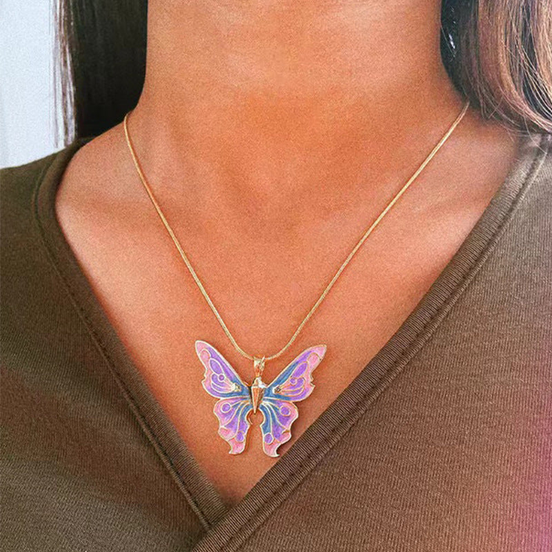 Delicate Artisan Pearl Necklace