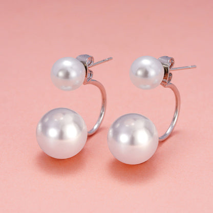 Beautiful Pearl Earring with Unique Style