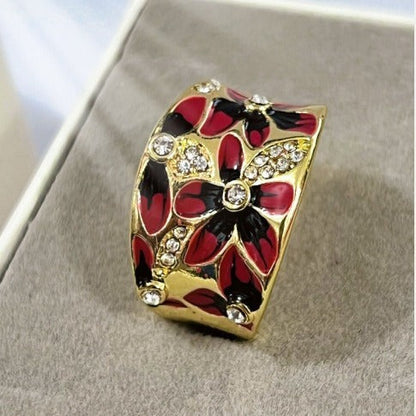 Beautiful Ring with Unique Style