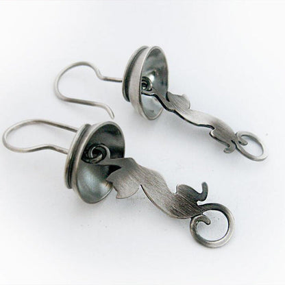 Charming Earring for Any Occasion
