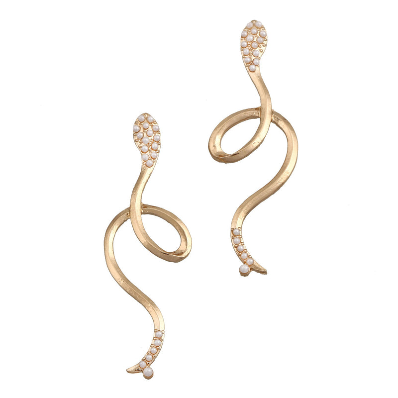 Romantic Pearl Earring for Special Moments