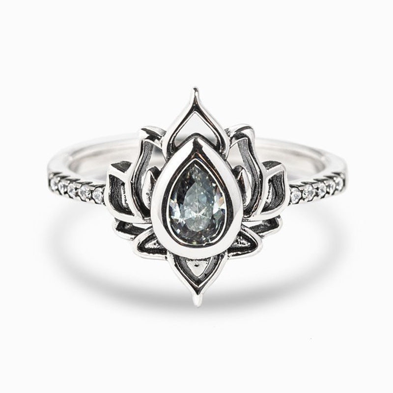 Beautiful Ring with Unique Style