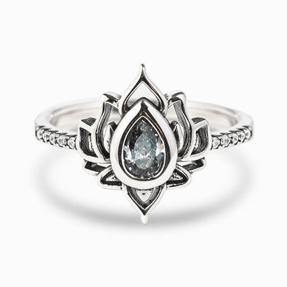 Beautiful Ring with Unique Style