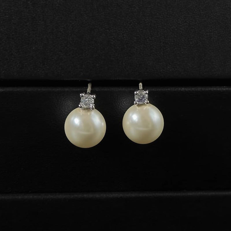 Delicate Artisan Pearl Earring