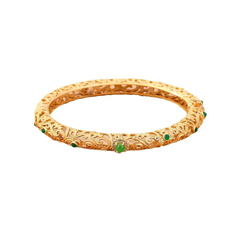 Charming Silver Bracelet for Any Occasion