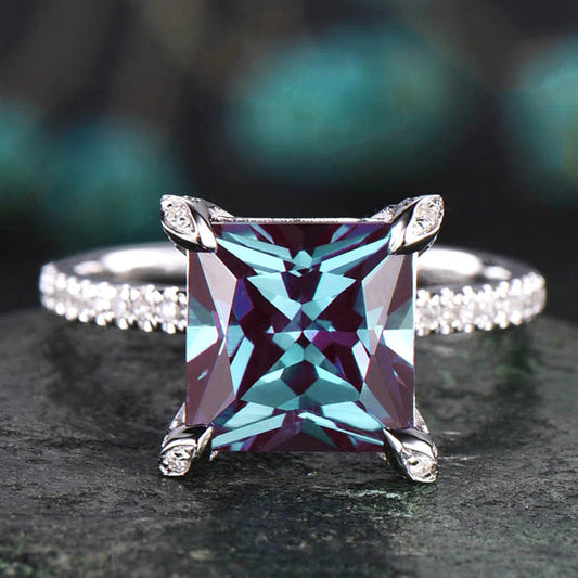 Classic Ring with Timeless Appeal