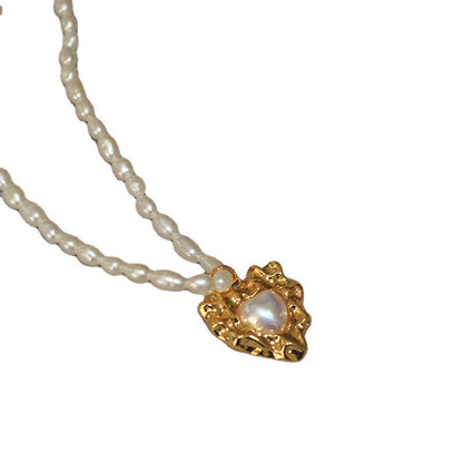Charming Pearl Necklace for Any Occasion