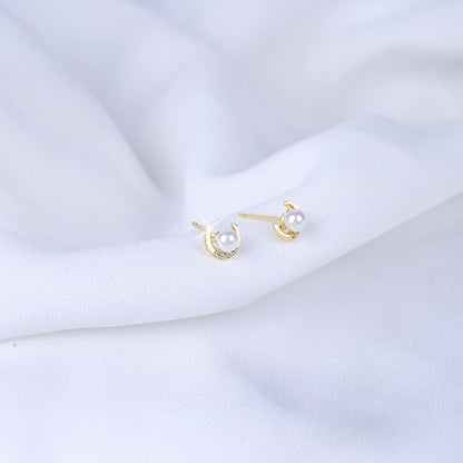 Charming Pearl Earring for Any Occasion
