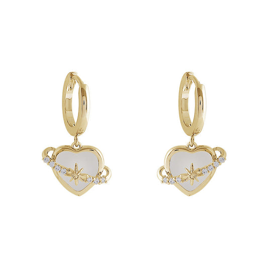 Charming Earring for Any Occasion