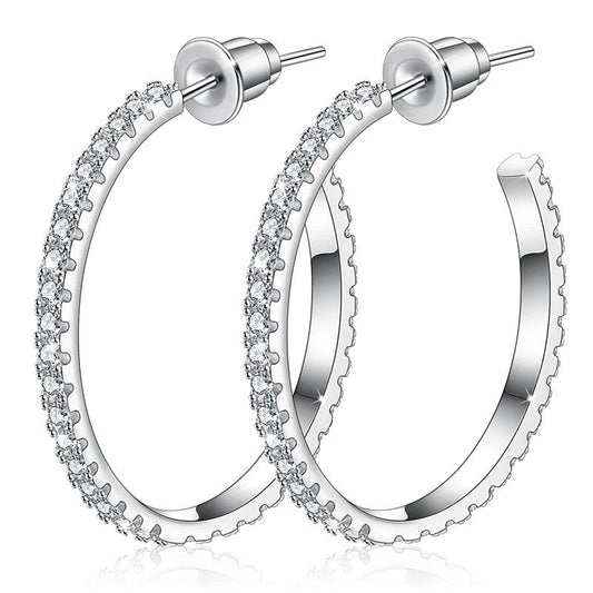 Charming Earring for Any Occasion
