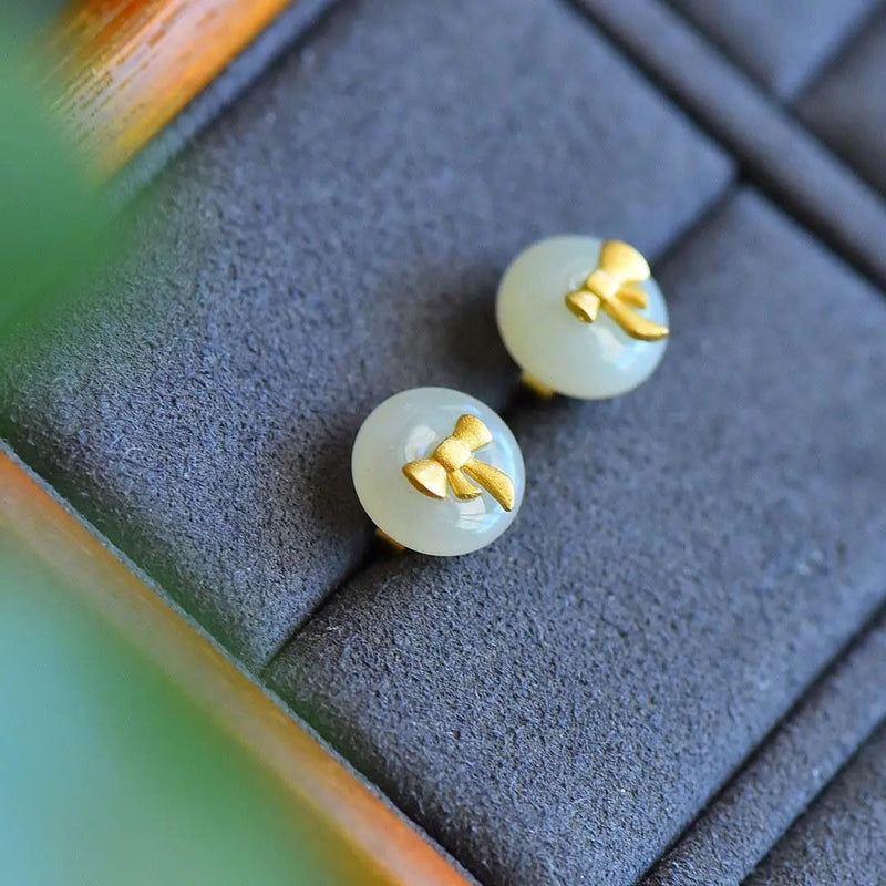 Beautiful Gold Earring with Unique Style