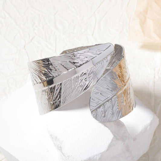 Romantic Bracelet for Special Moments