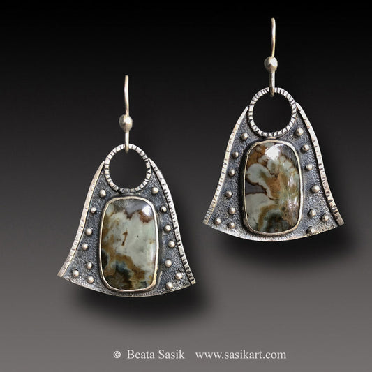 Beautiful Silver Earring with Unique Style