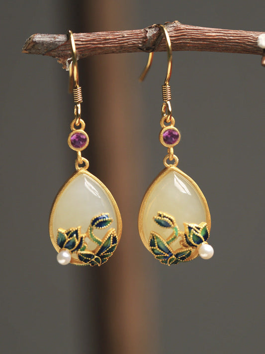 Delicate Artisan Gold Earring