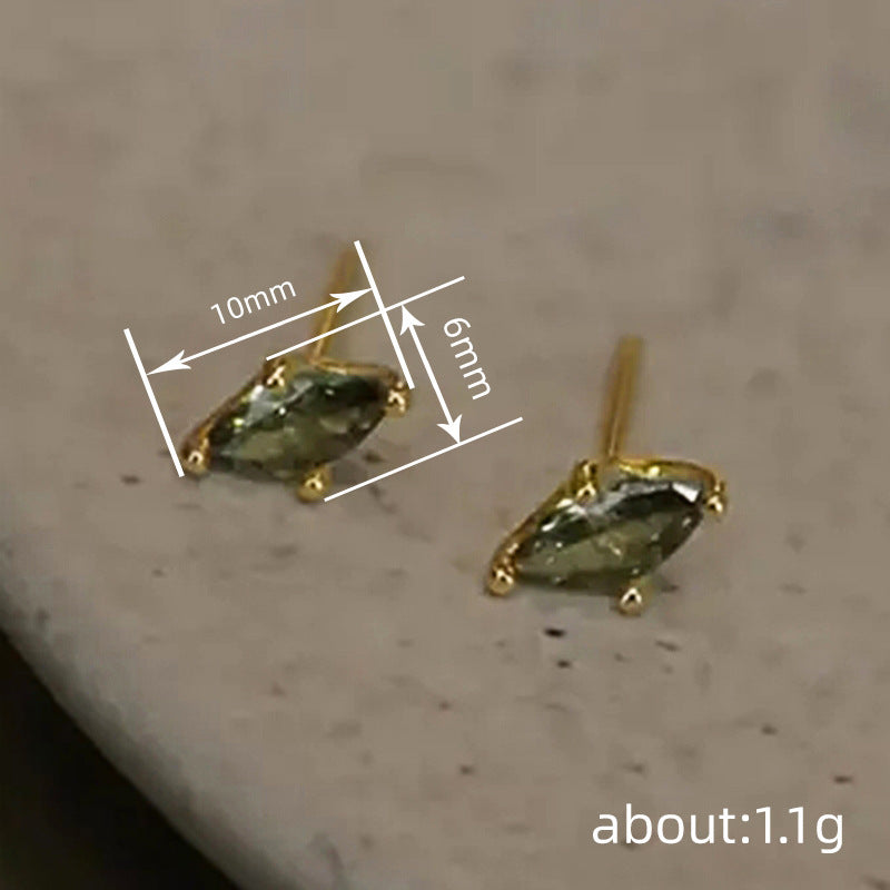 Romantic Earring for Special Moments