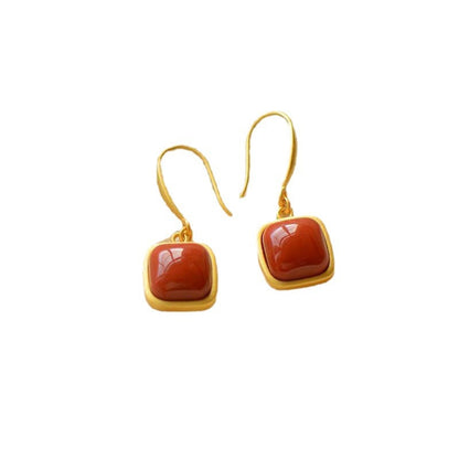 Beautiful Gold Earring with Unique Style