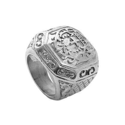 Classic Ring with Timeless Appeal