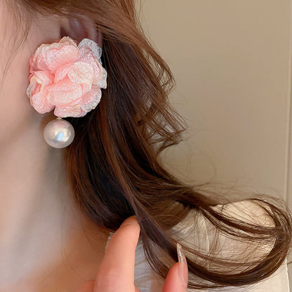 Charming Pearl Earring for Any Occasion
