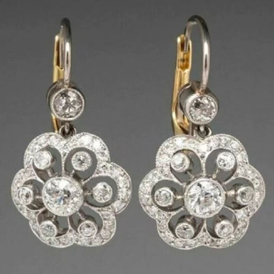Elegant Earring for Every Occasion