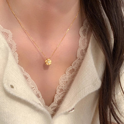 Elegant Gold Necklace for Every Occasion