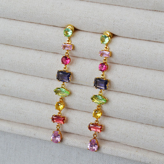 Charming Silver Earring for Any Occasion