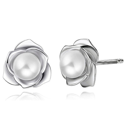 Beautiful Pearl Set with Unique Style