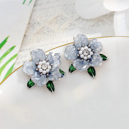 Delicate Artisan Pearl Earring