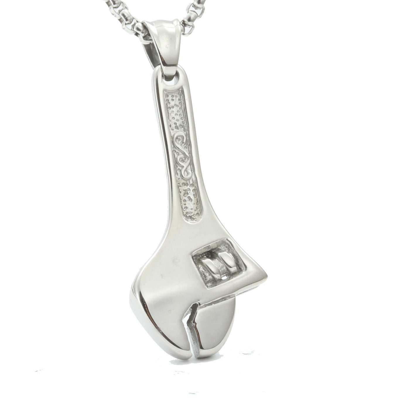 Charming Necklace for Any Occasion