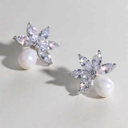 Beautiful Pearl Earring with Unique Style
