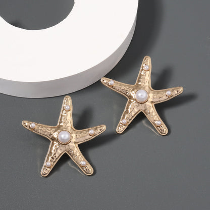 Charming Pearl Earring for Any Occasion