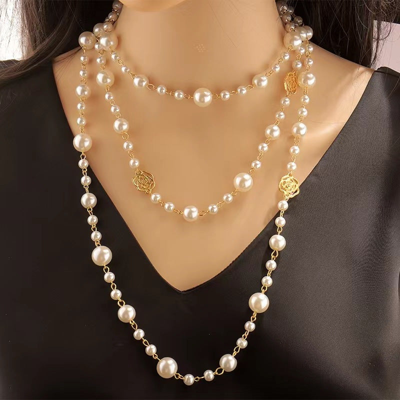Beautiful Pearl Necklace with Unique Style
