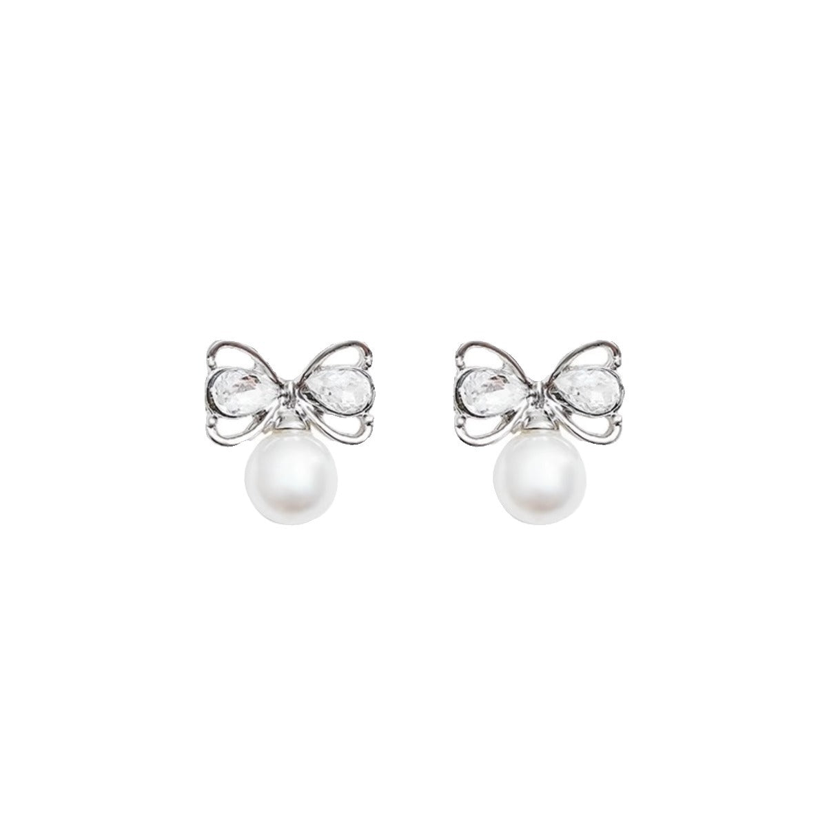 Classic Pearl Earring with Timeless Appeal