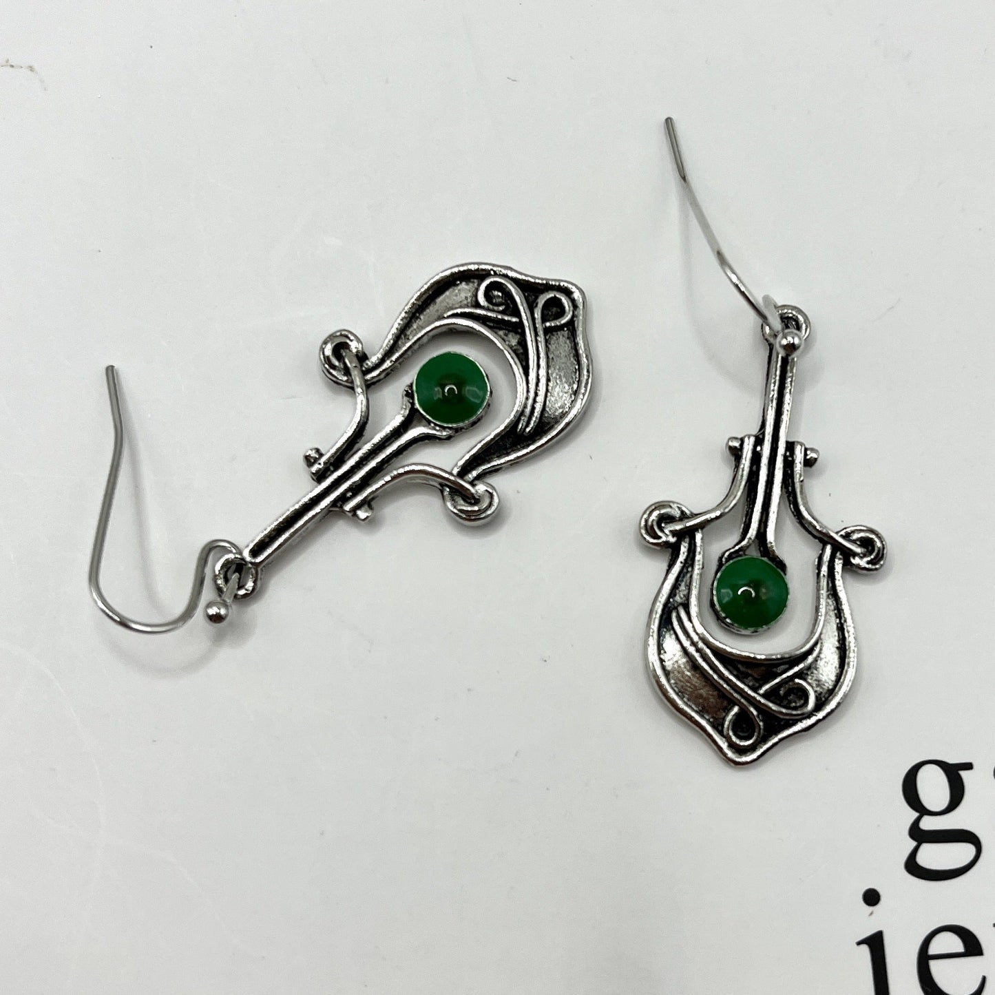 Charming Earring for Any Occasion