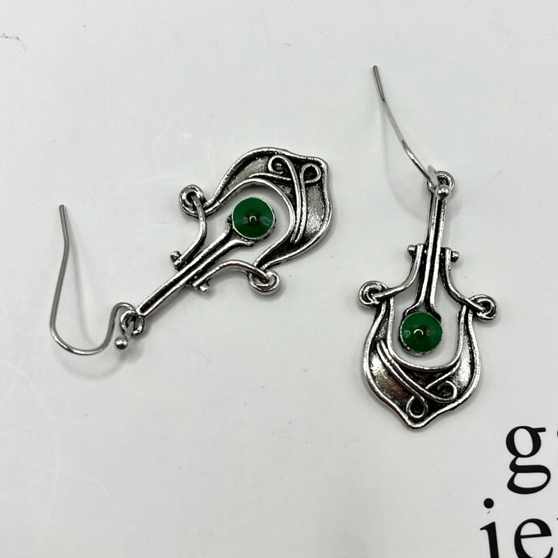 Charming Earring for Any Occasion