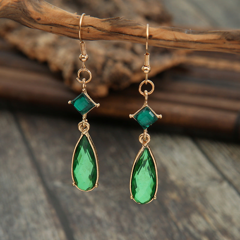Classic Earring with Timeless Appeal
